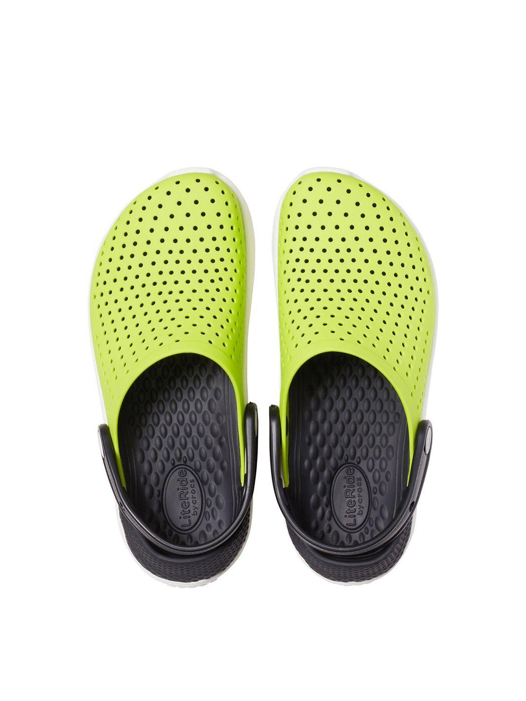 crocs unisex kids green & black clogs sandals