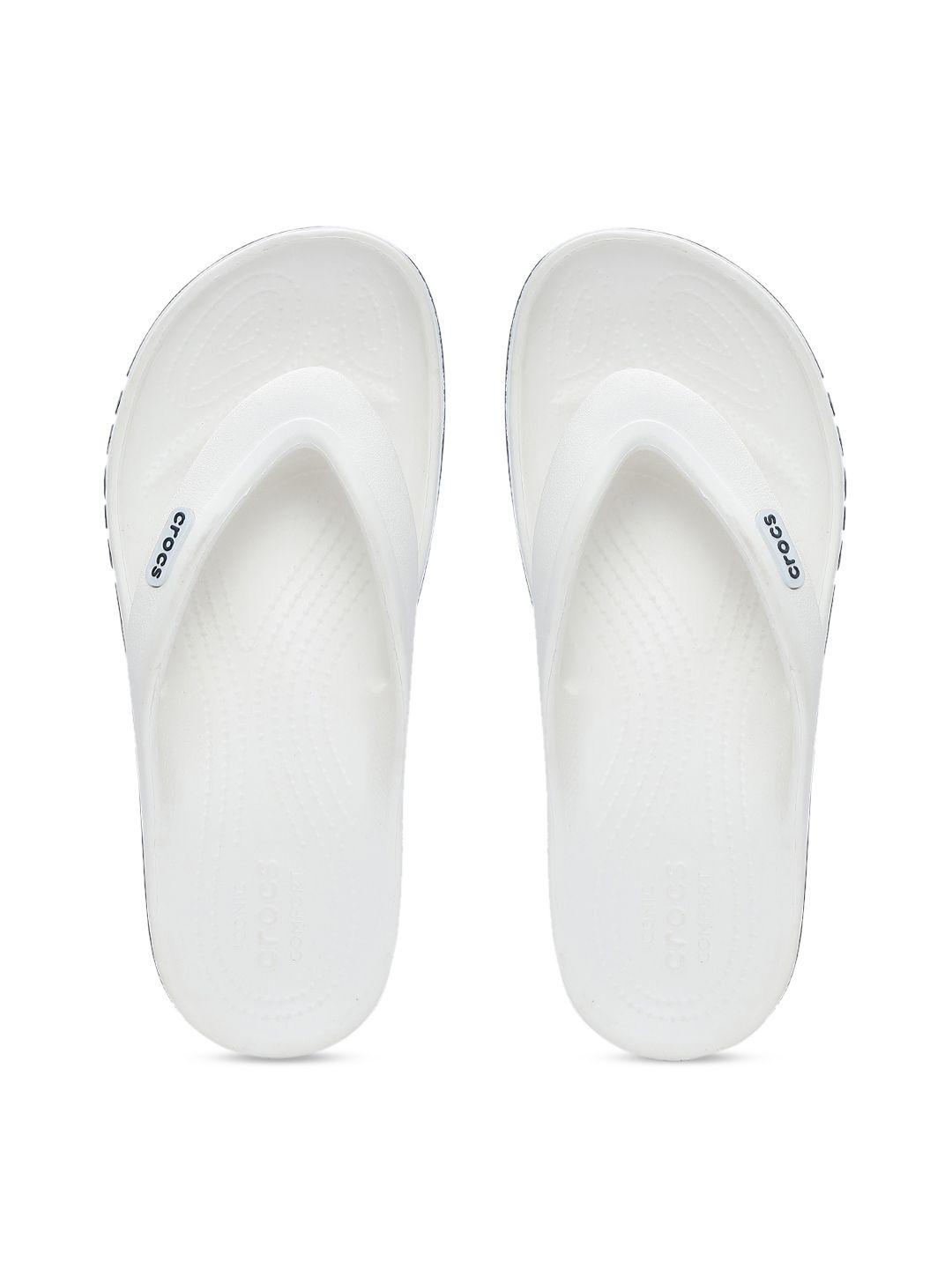 crocs unisex white solid bayaband thong flip-flops
