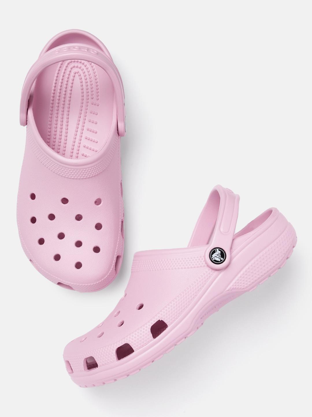 crocs women pink classic croslite clogs