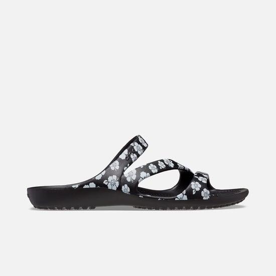 crocs-women-printed-thong-sandals