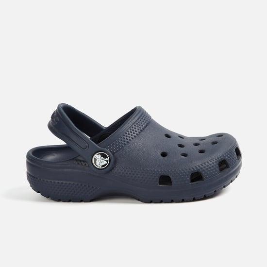 crocs boys textured crocs