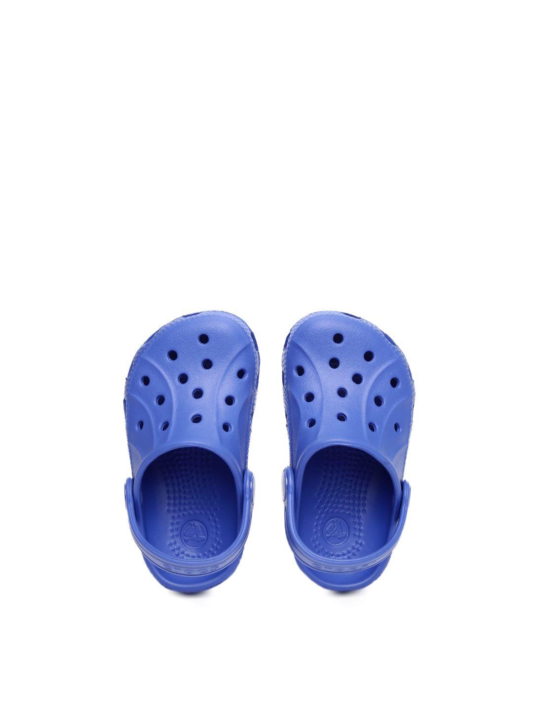 crocs girls blue ralen clogs