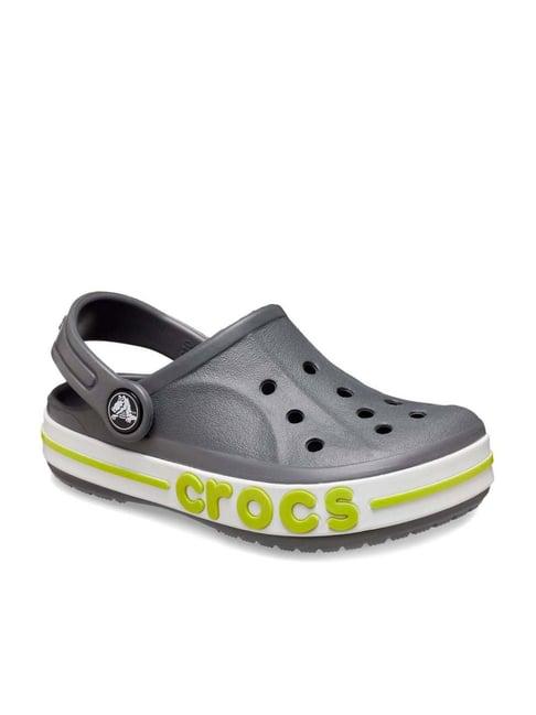 crocs kid's bayaband slate grey back strap clogs