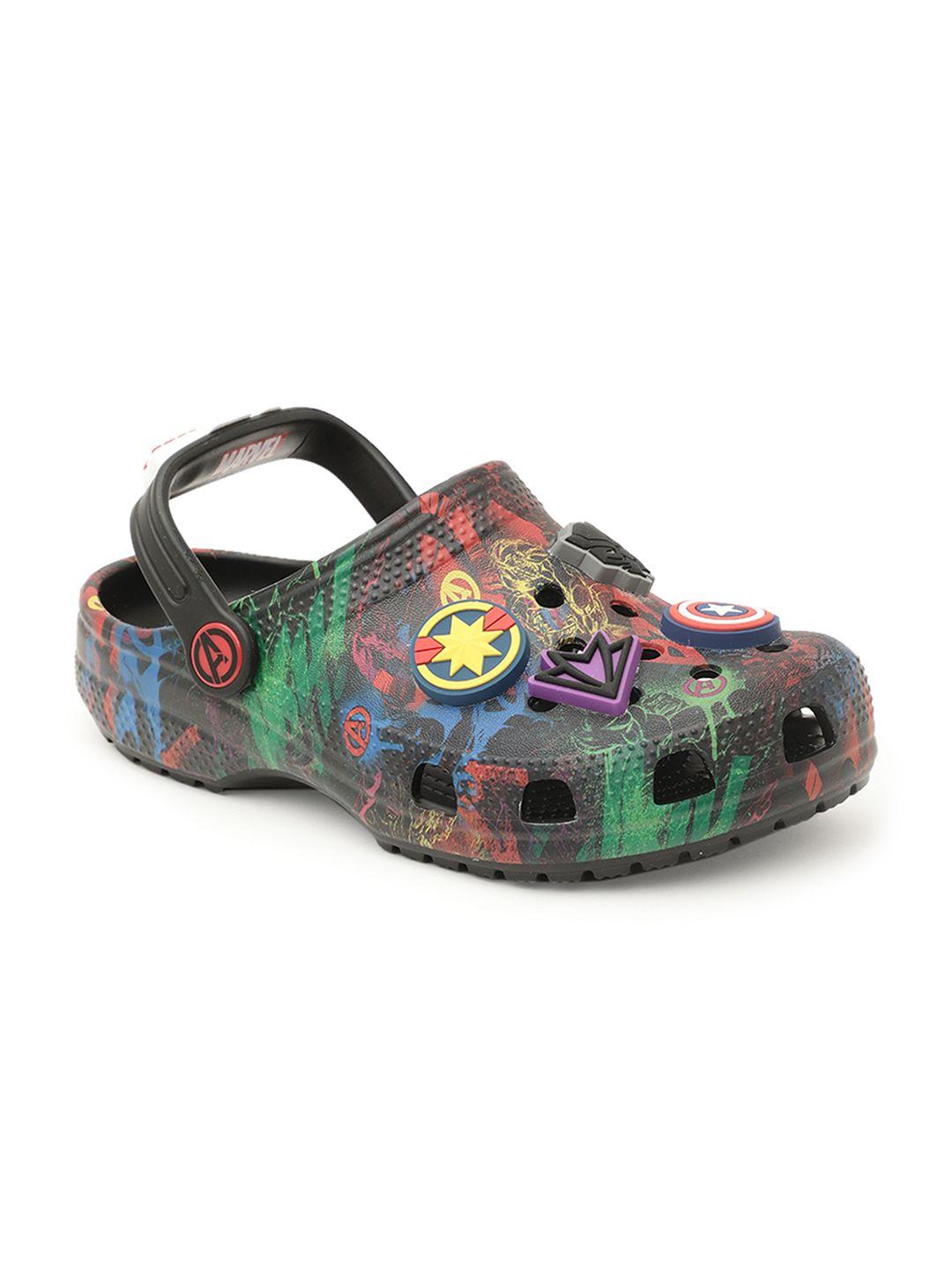 crocs kids black printed classic marvel avengers clogs