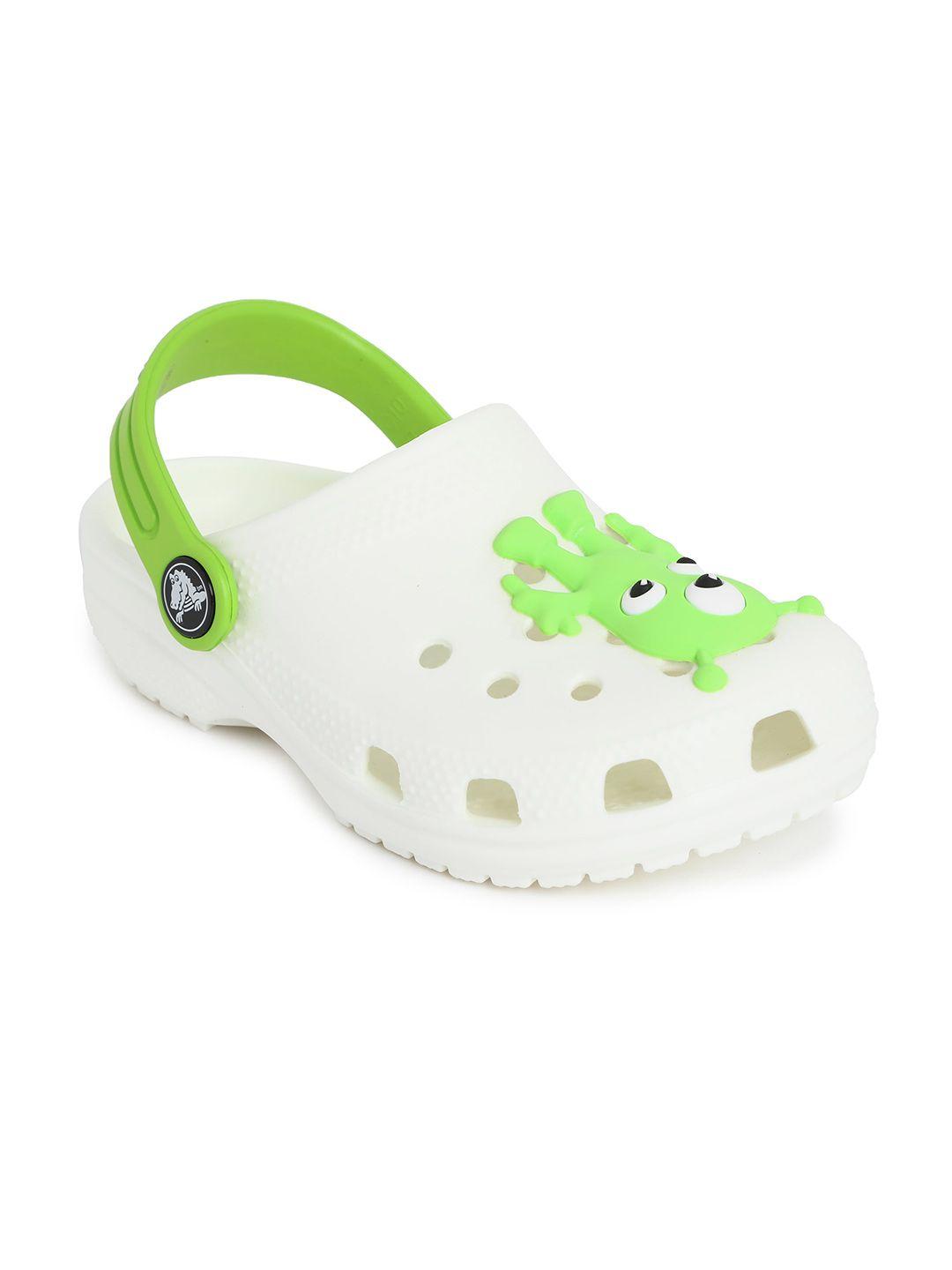 crocs kids classic allien applique croslite clogs