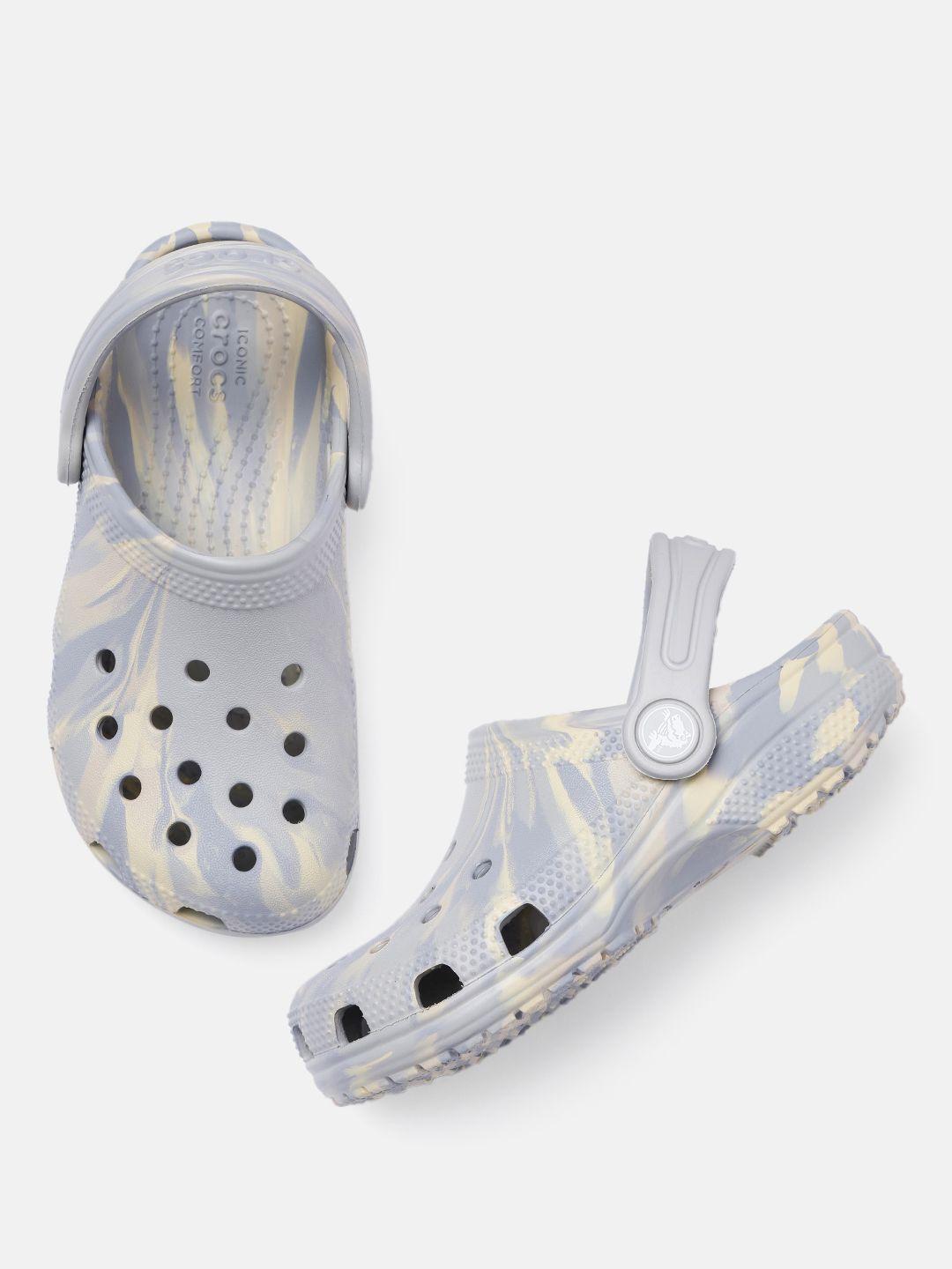 crocs kids classic marbled clogs