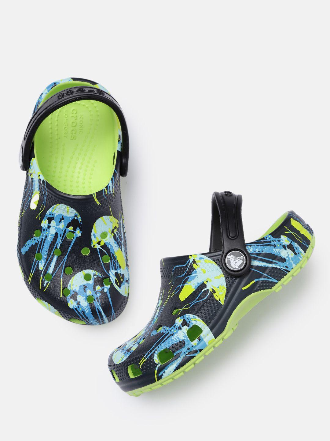 crocs kids printed classic meta scape clogs