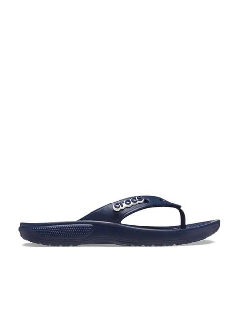 crocs men's classic navy flip flops