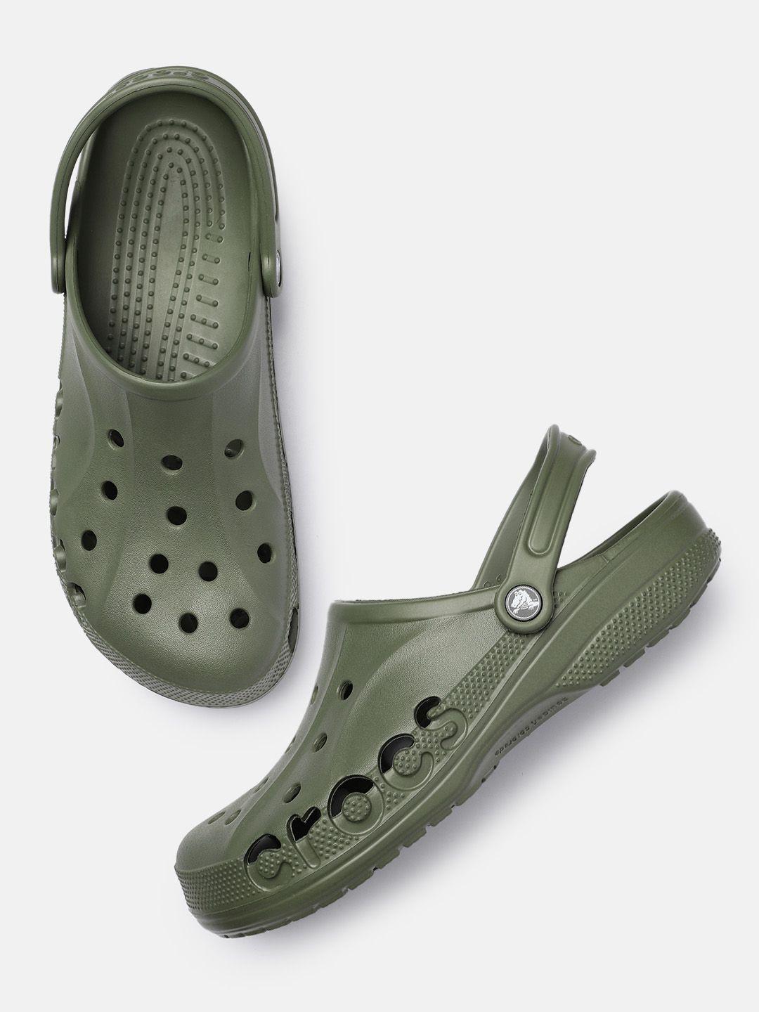 crocs men solid baya clogs