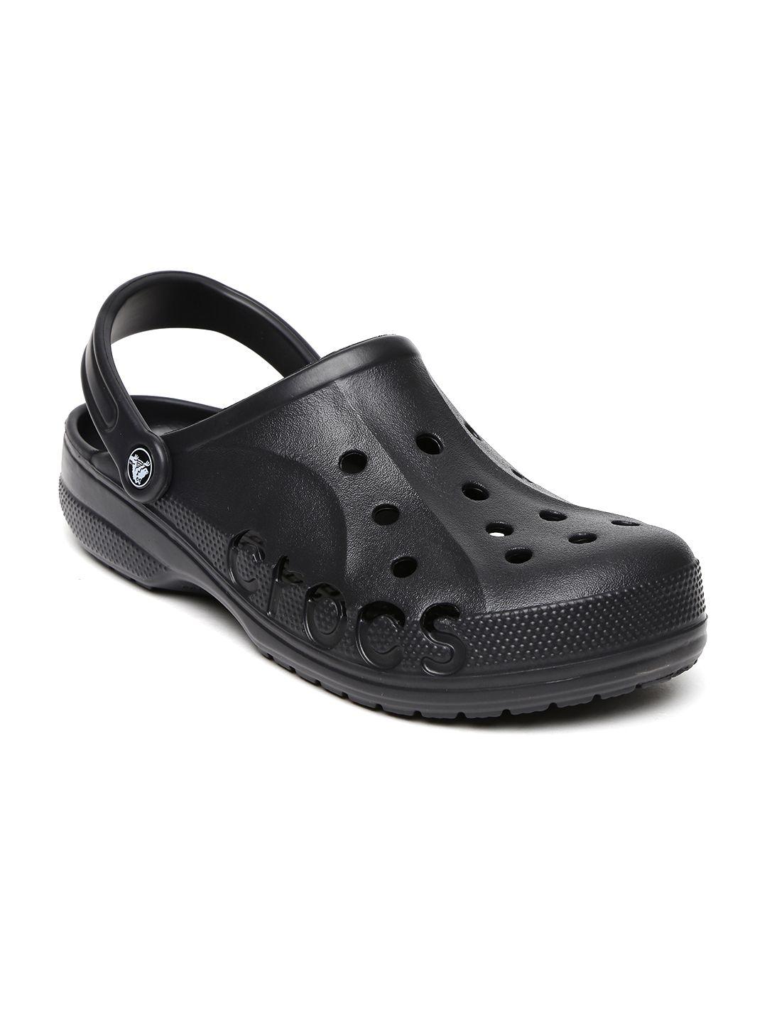 crocs unisex black baya clogs