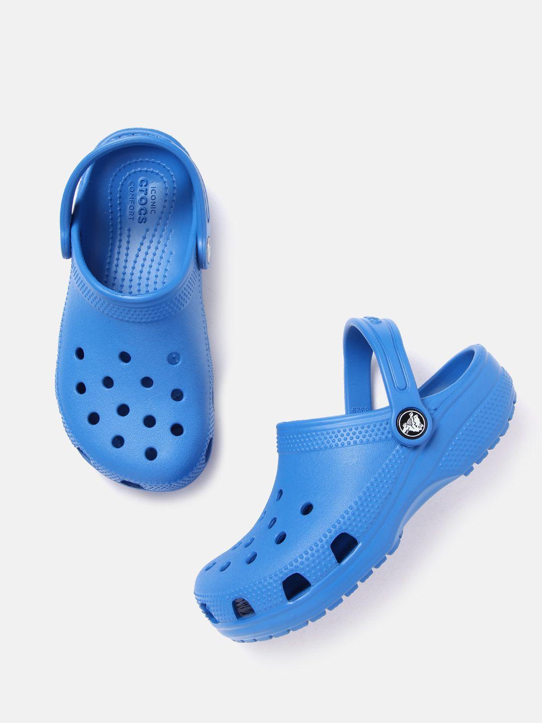 crocs unisex kids blue solid clogs