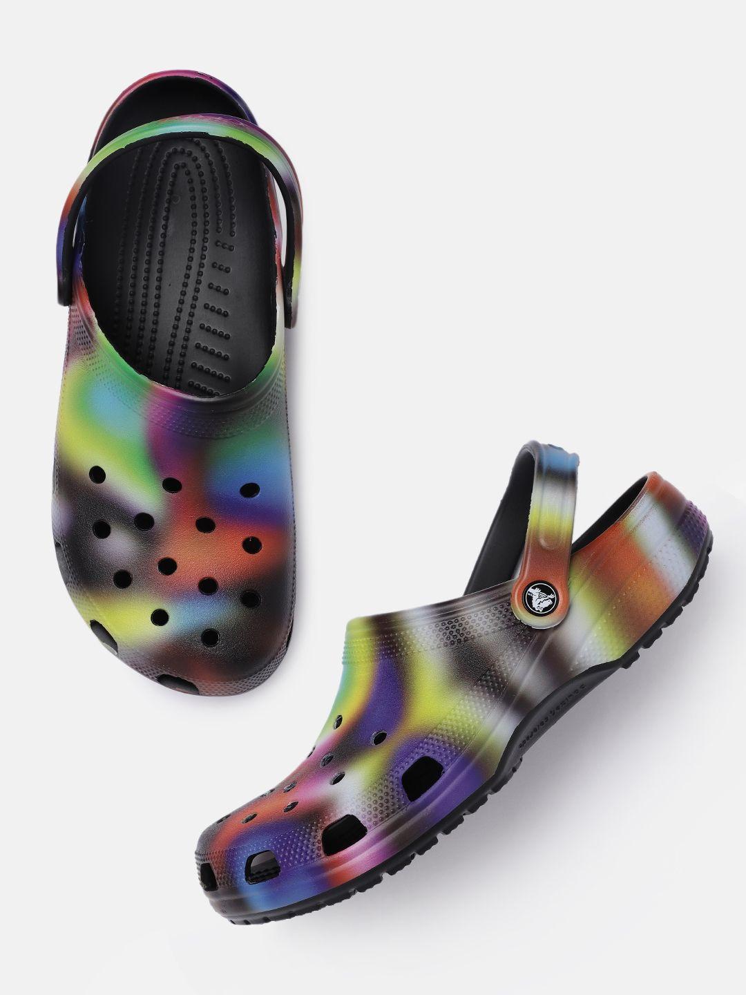 crocs unisex multicoloured colourblocked croslite clogs with cut-outs detail