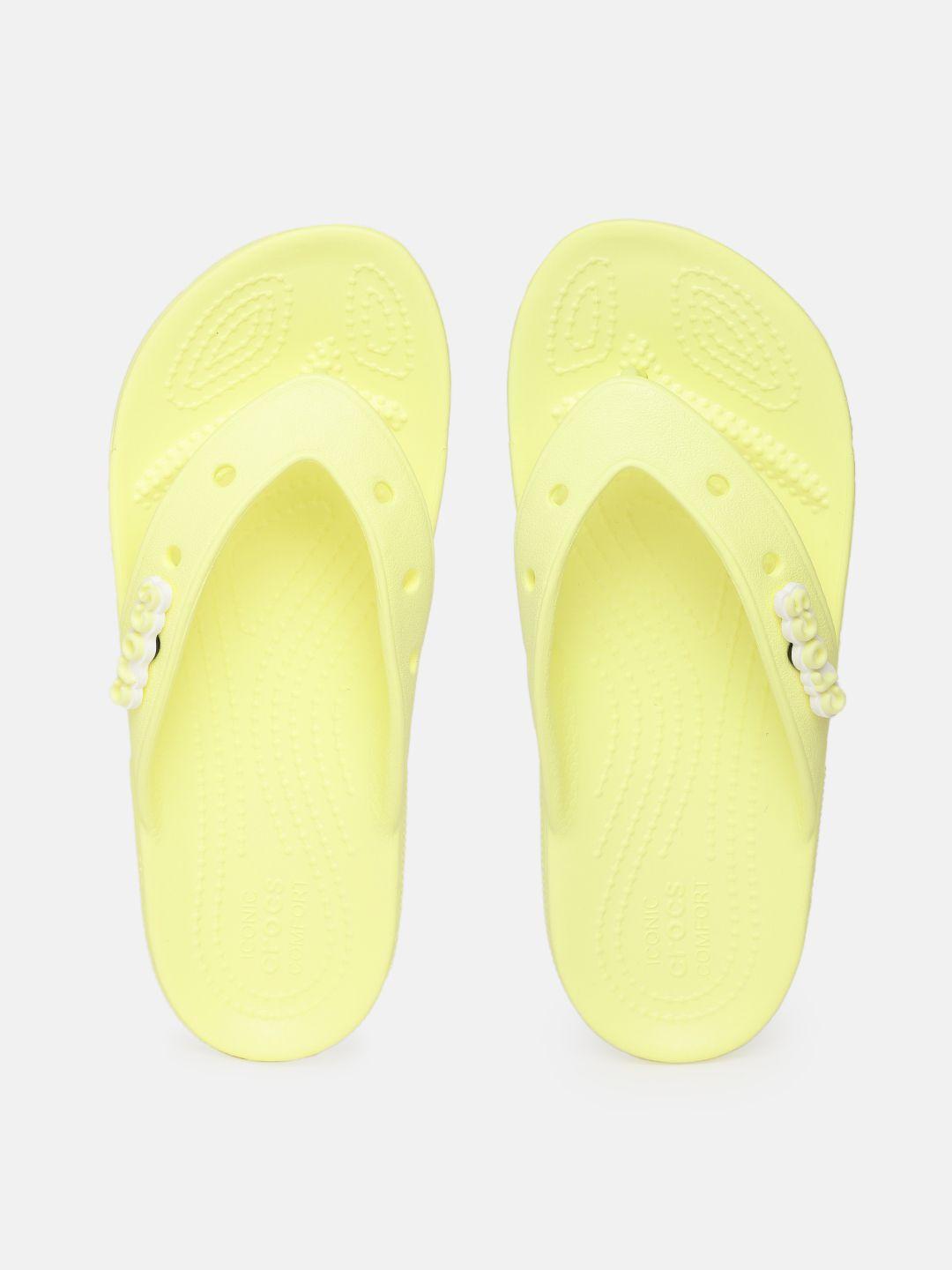 crocs women yellow solid croslite thong flip-flops