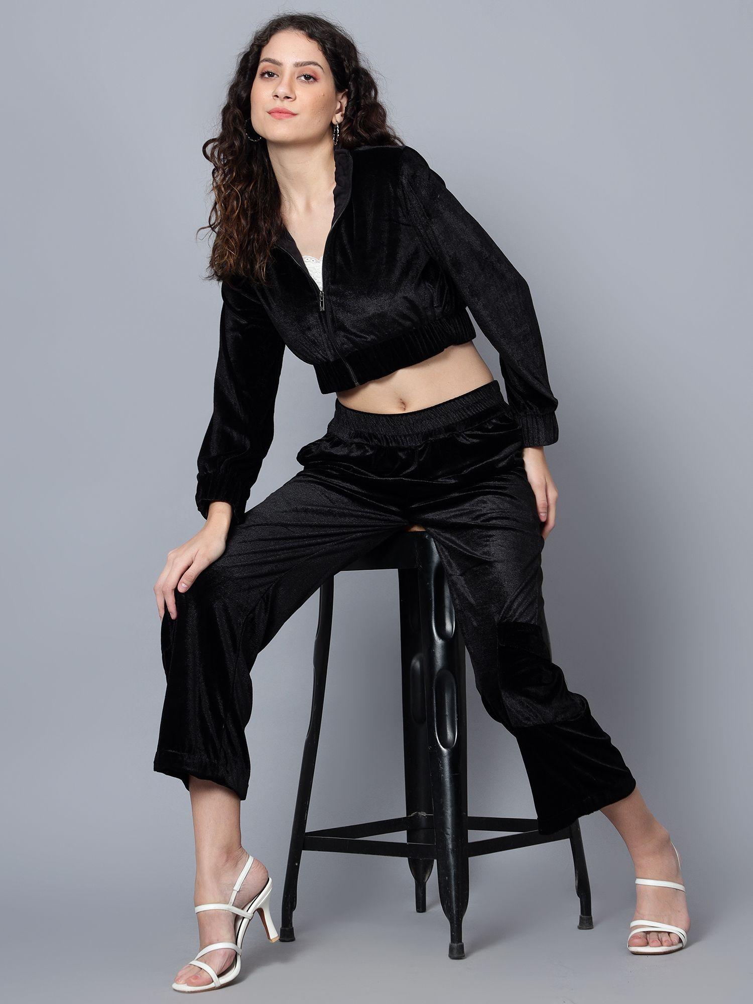 crop velvet jacket with flared cargo trousers black (set of 2)