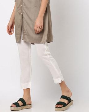 cropped pants with slip pocket