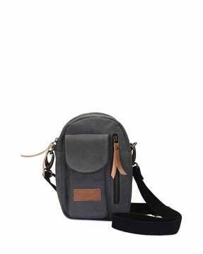 crossbody sling bag with detachable strap