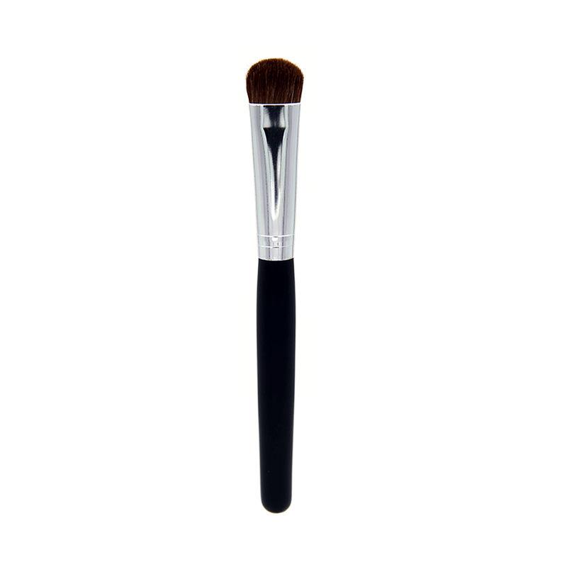 crown oval shadow brush - c135