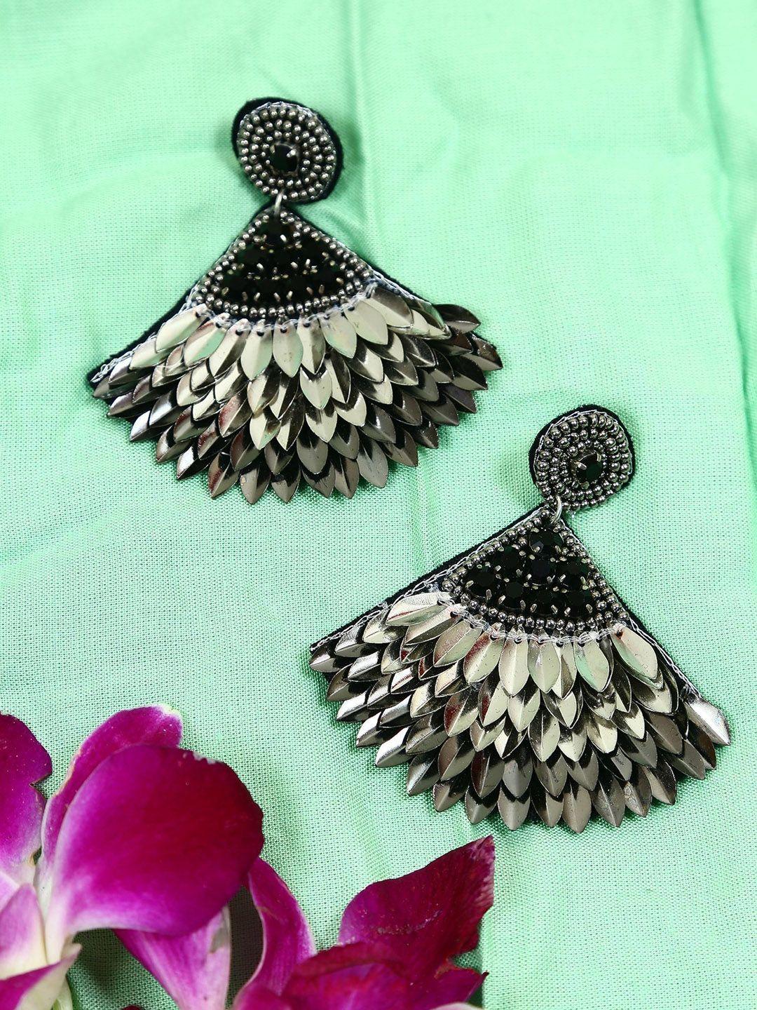 crunchy fashion black contemporary jhumkas earrings
