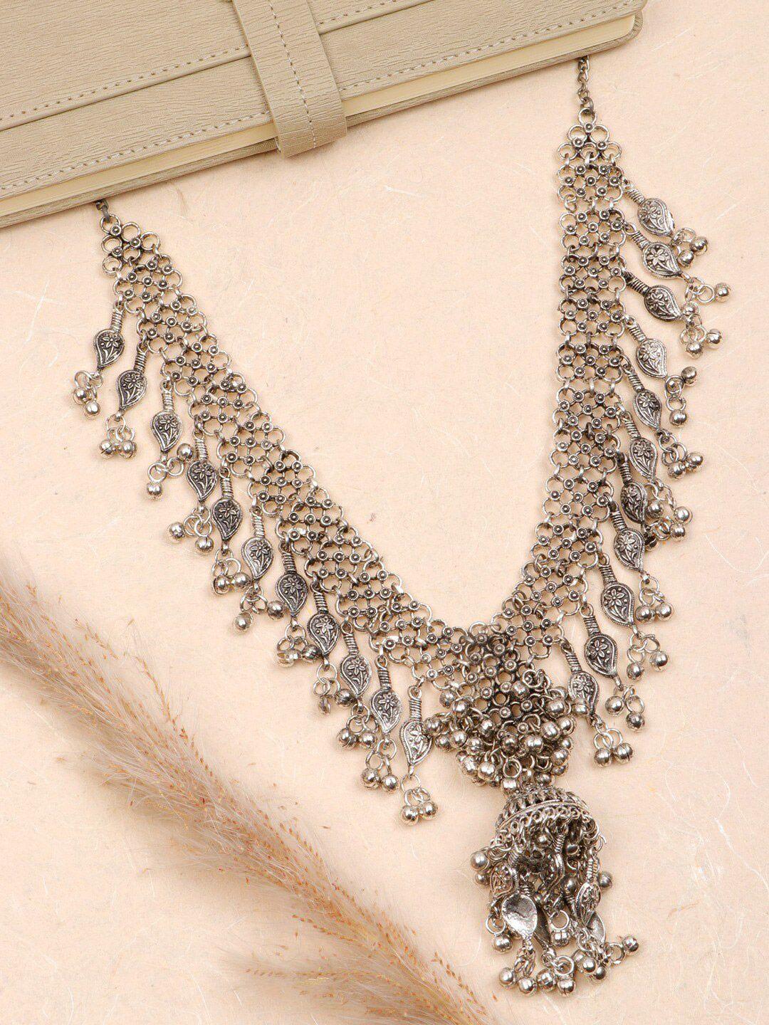 crunchy fashion silver-plated tribal necklace