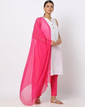 crushed dupatta with beaded hems