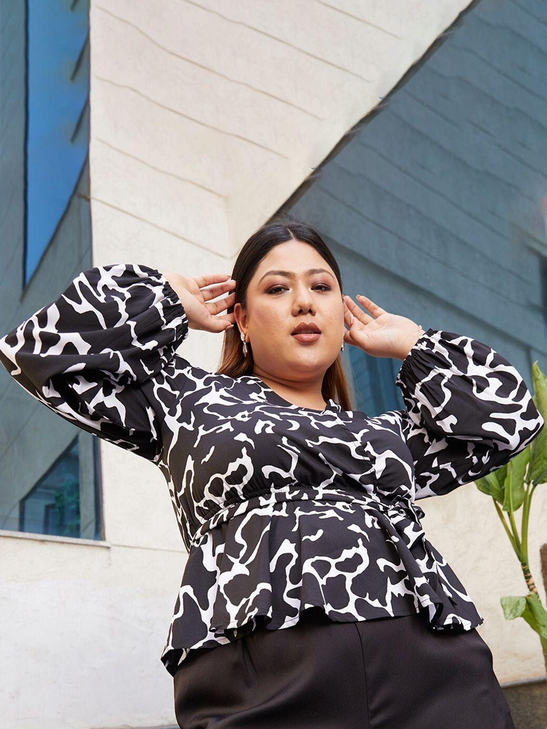 curve by kassually black & white plus size abstract printed v-neck puff sleeve peplum top