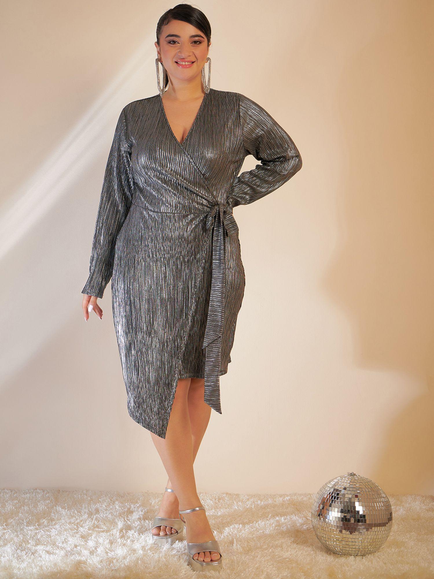 curve by kassually self design black metallic platted wrap dress