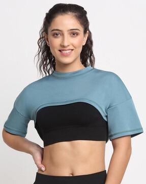 cut-out wear over cropped t-shirt