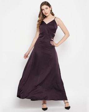 cut-out waist flared maxi dress