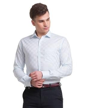 cutaway collar slim fit shirt