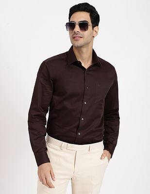 cutaway collar slim formal shirt