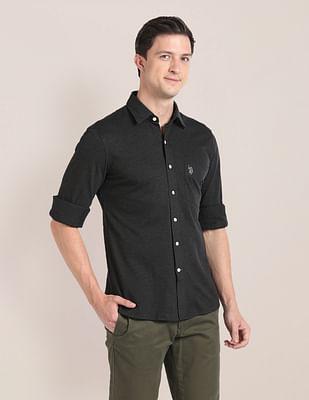 cutaway collar solid shirt