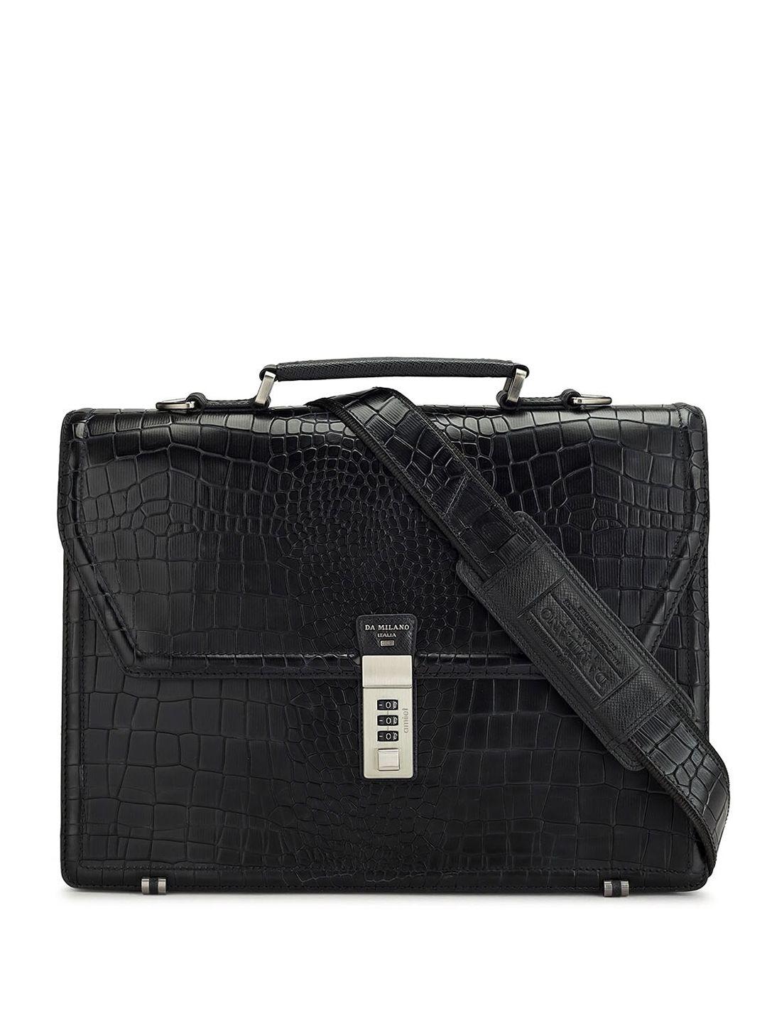 da milano textured messenger bag