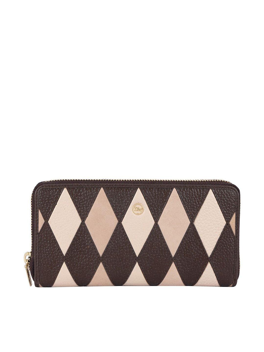 da milano women geometric textured leather zip around wallet