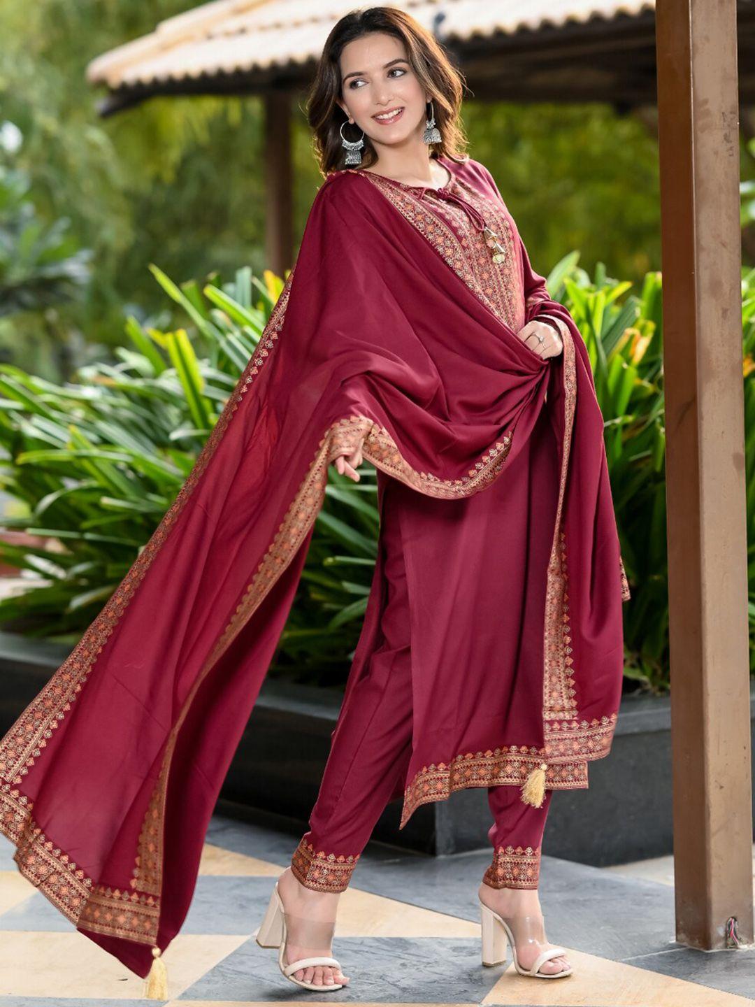 daevish ethnic motifs yoke design regular kurta & trousers with dupatta