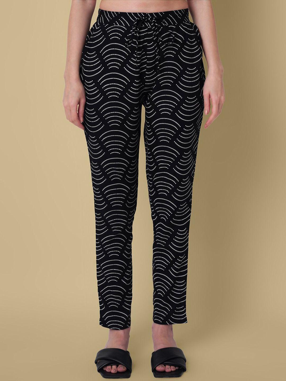 daevish women abstract printed relaxed mid-rise easy wash trouser