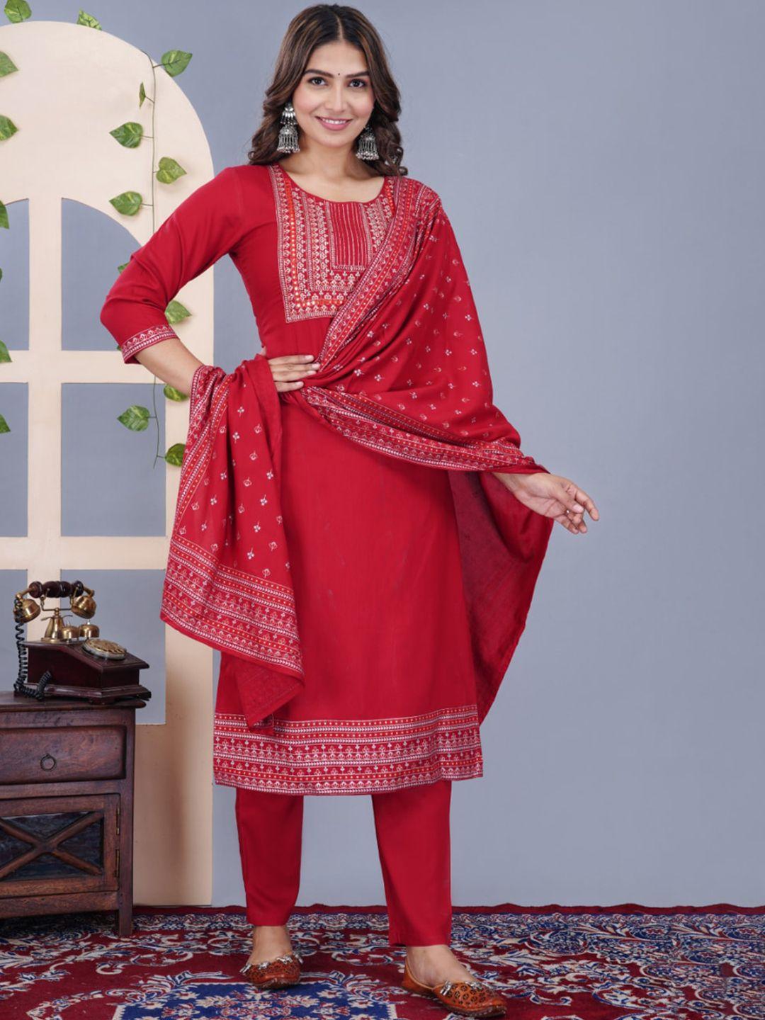 daevish women maroon embroidered regular kurta with trousers & with dupatta