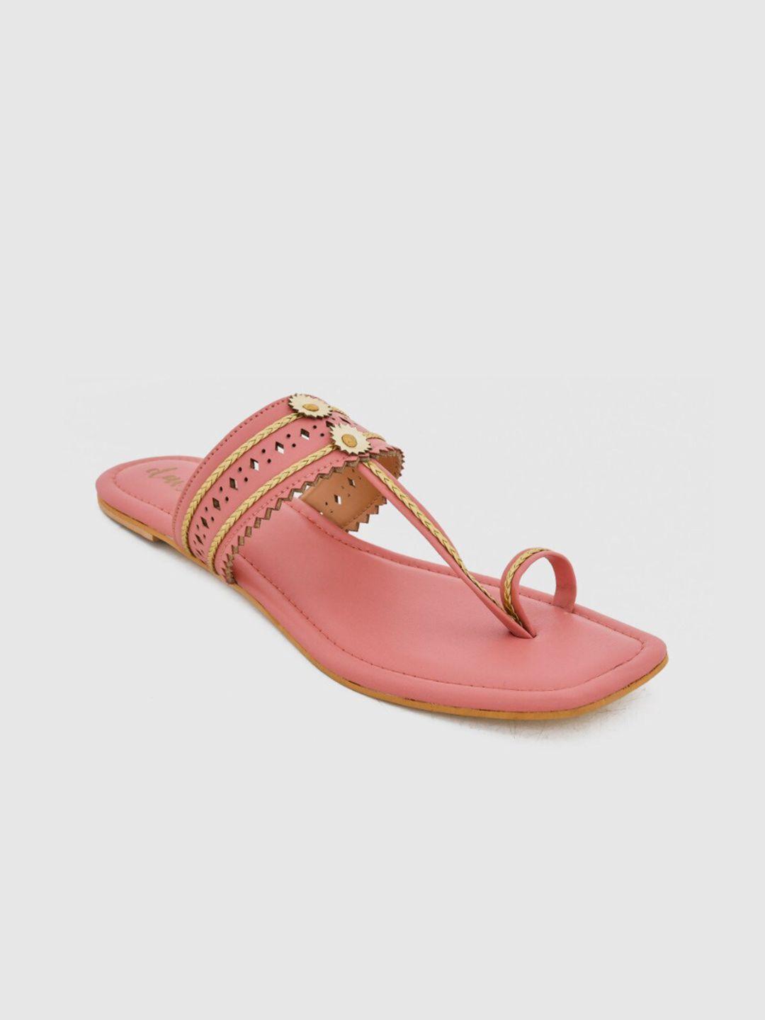 daisie women peach-coloured embellished one toe flats