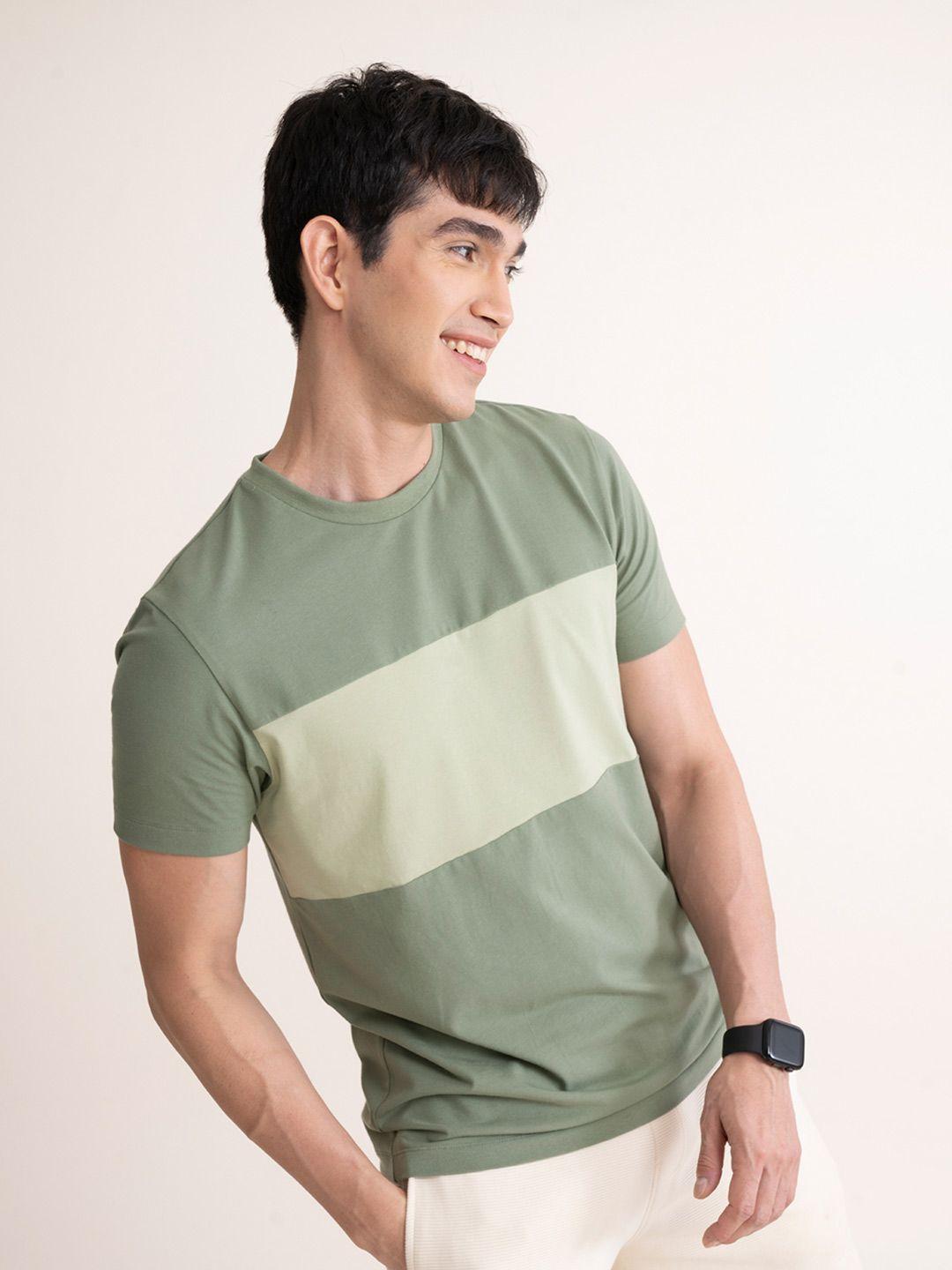 damensch men green colourblocked t-shirt