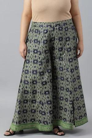 dark blue paisely printed plus size culottes
