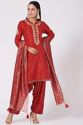 dark red gota embellished short kurta set for girls