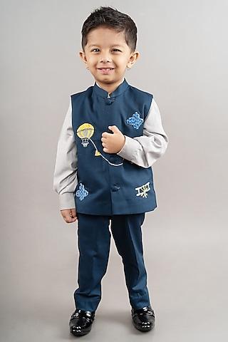 dark blue cotton blend embroidered bundi jacket set for boys