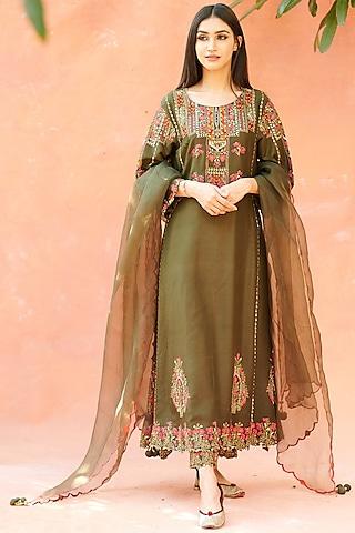 dark green embroidered kurta set