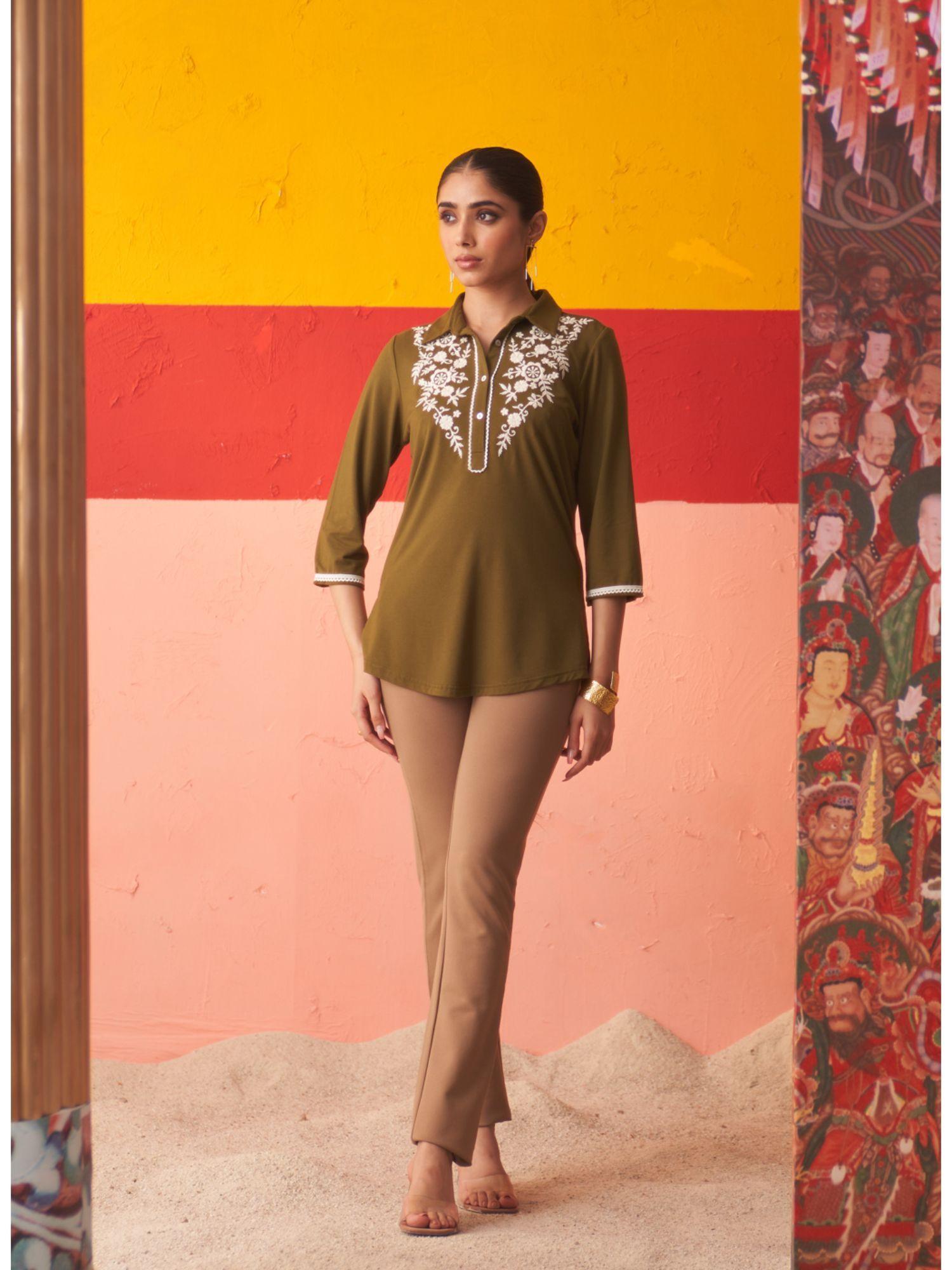 dark green stretchable tunic with thread and lace work