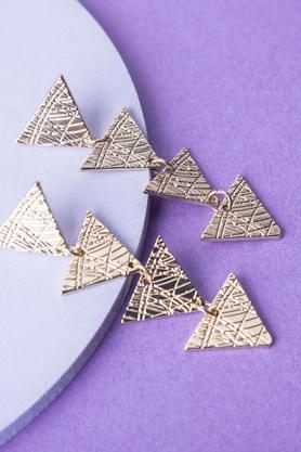 dazzling golden earrings with triangle shape