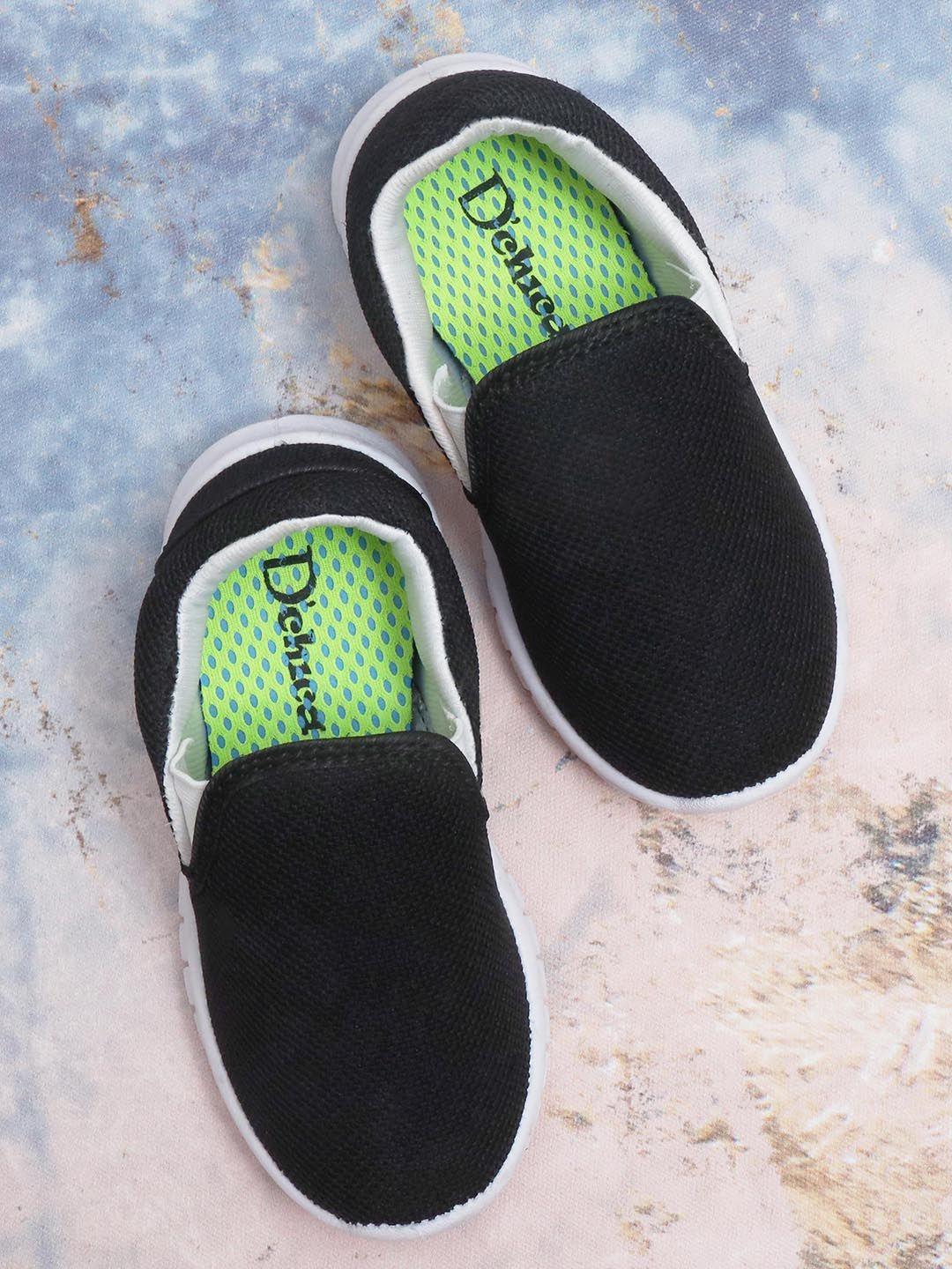 dchica boys black woven design slip-on sneakers