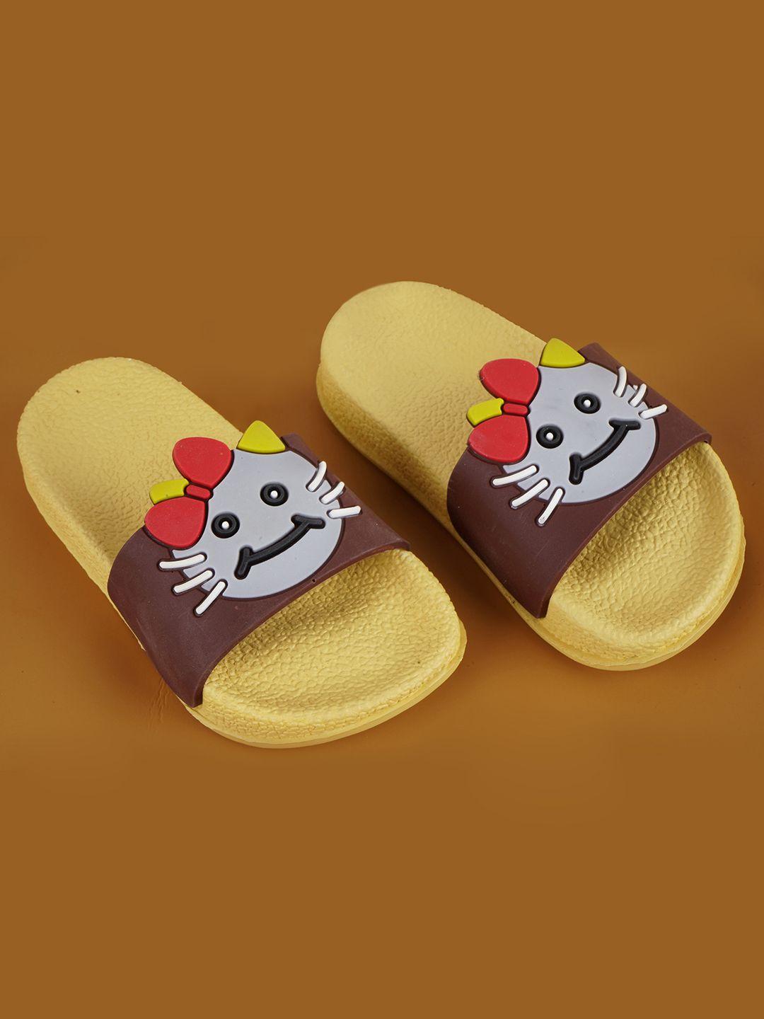 dchica girls cat applique sliders