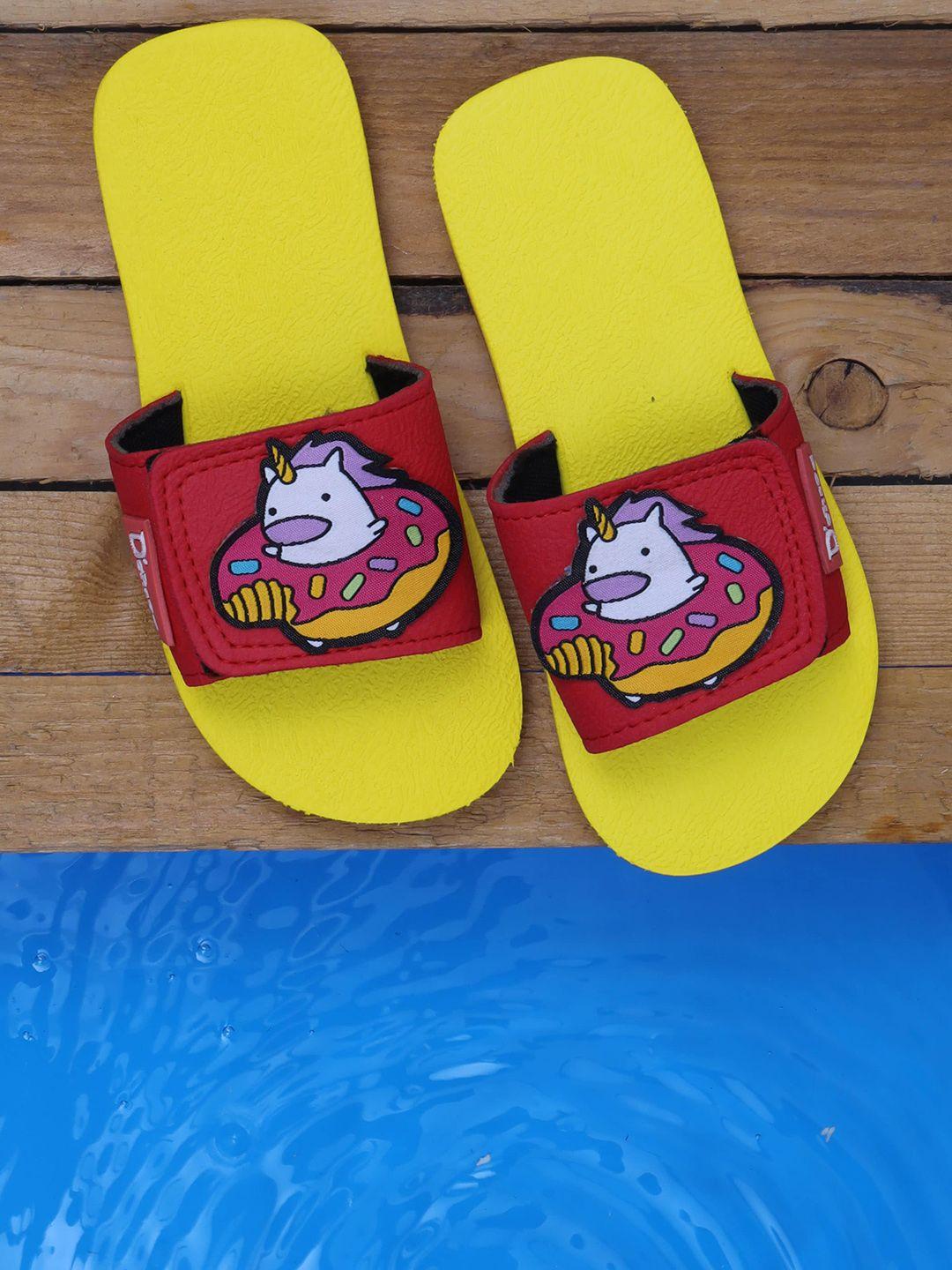 dchica girls yellow & red printed sliders