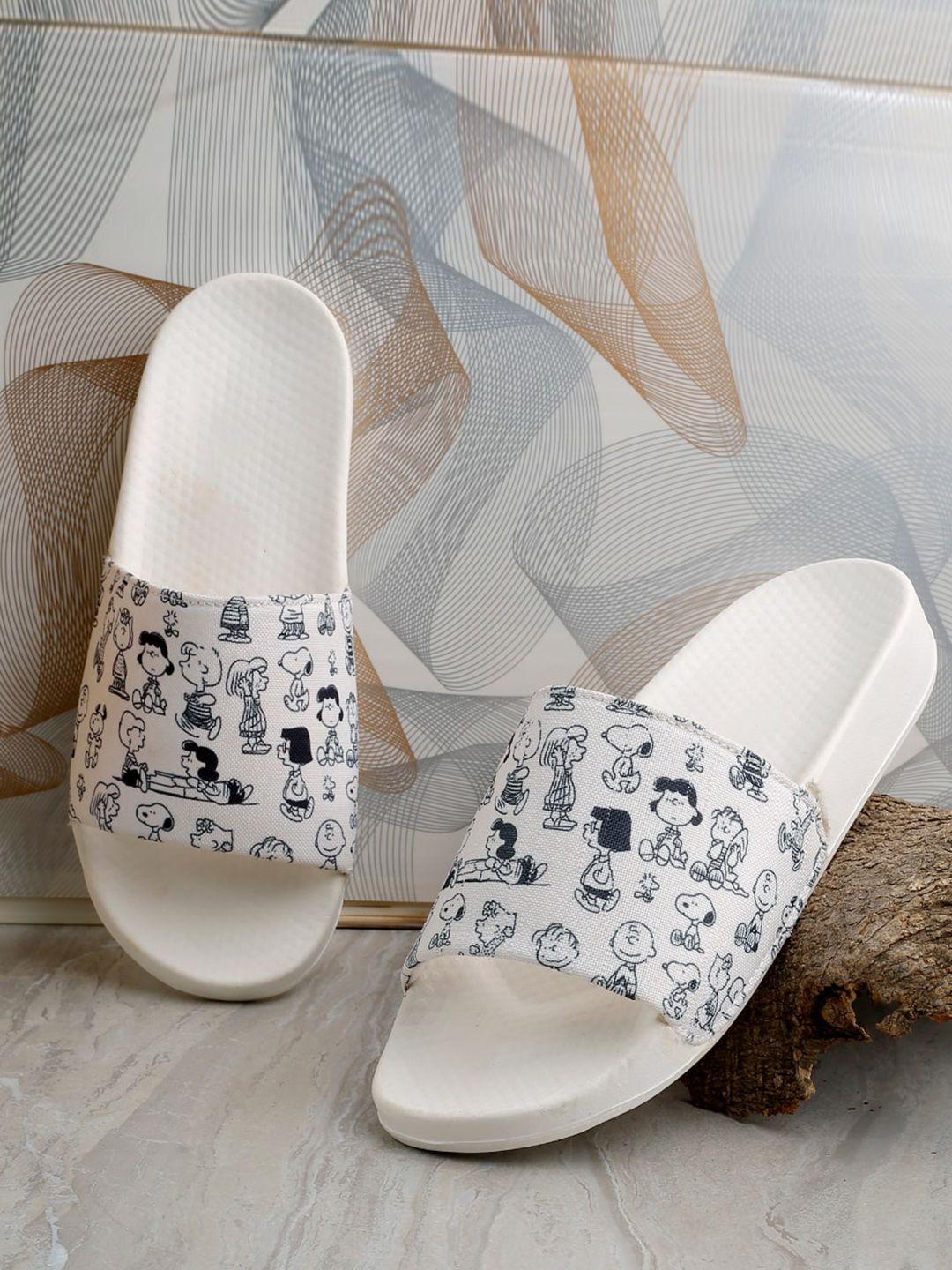 deas kids snoppy printed sliders