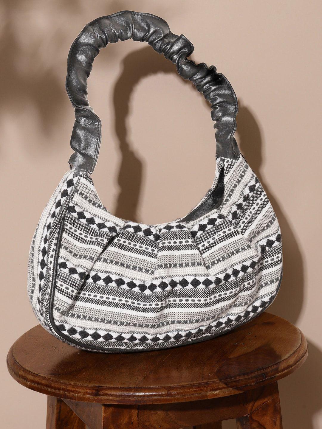 deebaco ethnic motifs printed structured cotton hobo bag