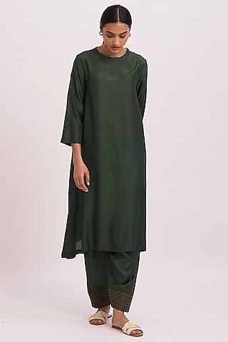 deep green embroidered kurta set